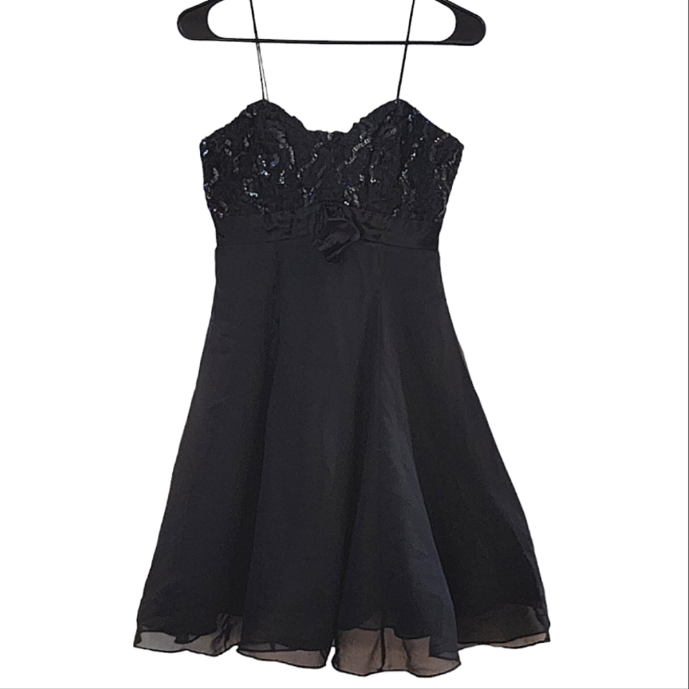 💕Beautiful Girl's Formal Dress Size 7-8